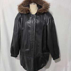 Vtg Outerwear Assentials Black Leather Coat Hood with Genuine Racoon Fur Trim L